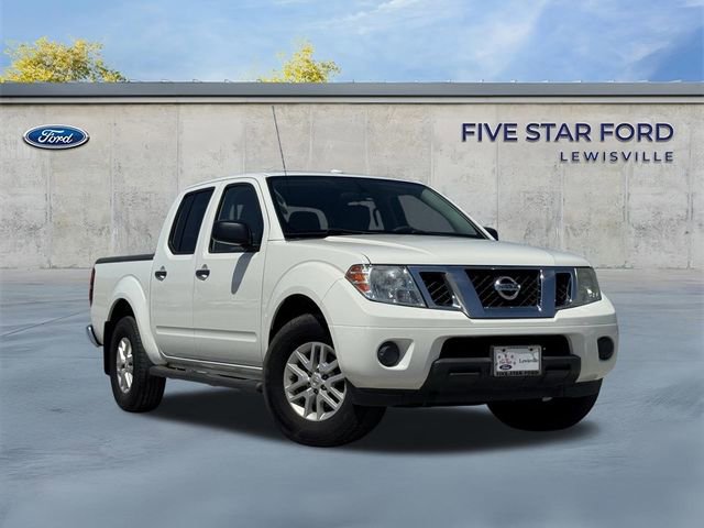 Used 2018 Nissan Frontier SV RWD image 2