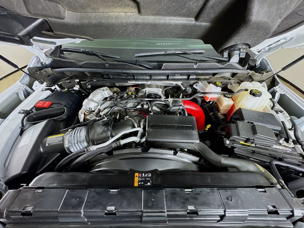 Used 2024 GMC Sierra 2500 SLT w/ SLT Convenience Package image 24