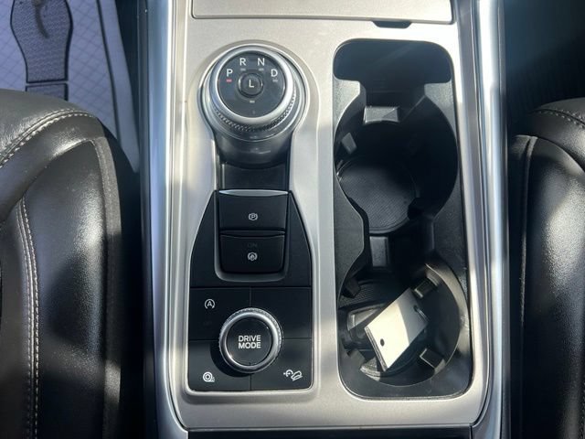 Used 2024 Ford Explorer Platinum w/ Technology Package AWD/4WD image 34