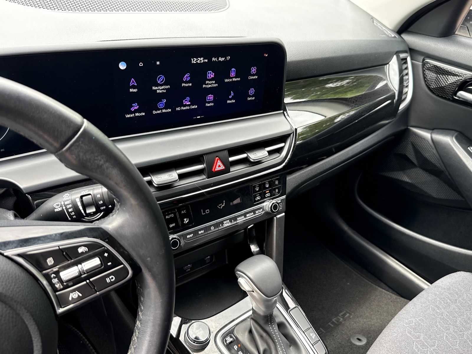 Used 2024 Kia Seltos S image 12