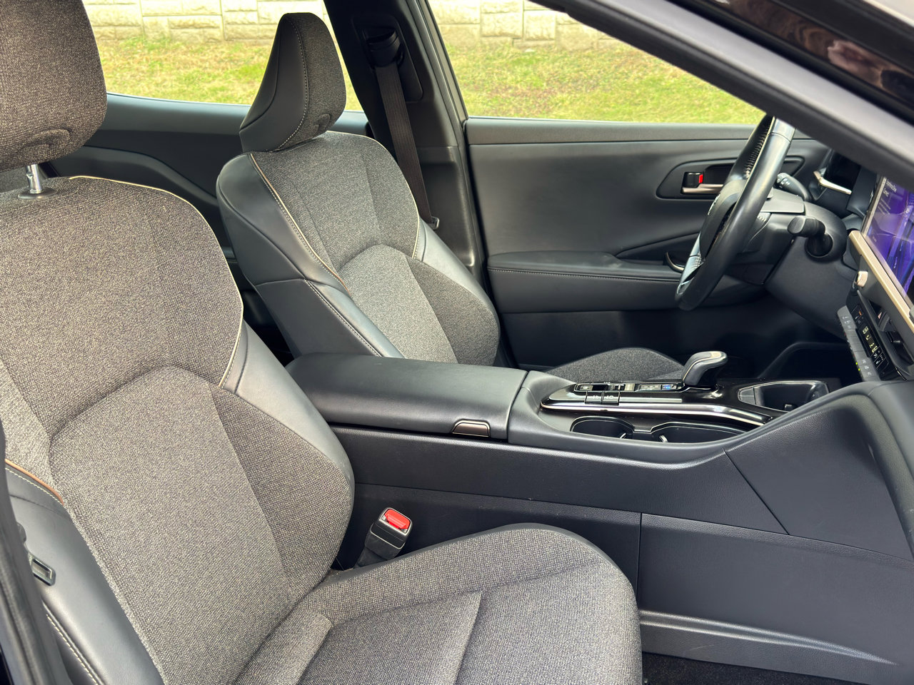 Used 2024 Toyota Crown XLE image 39