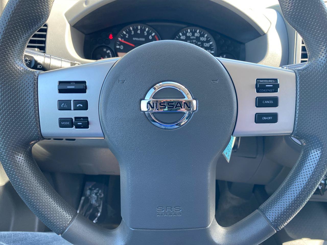 Used 2018 Nissan Frontier SV AWD/4WD image 20