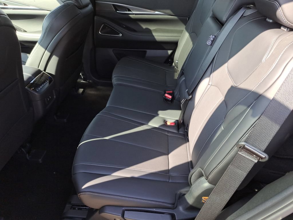 Used 2026 INFINITI QX60 Luxe w/ Cargo Package AWD/4WD image 26