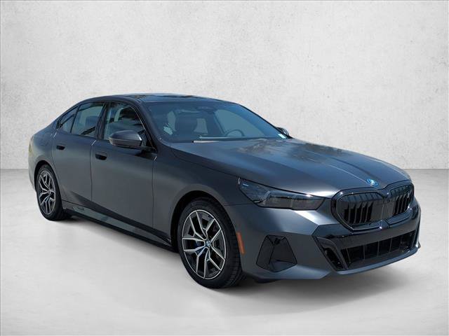 New 2026 BMW i5 eDrive40 w/ M Sport Package RWD image 5