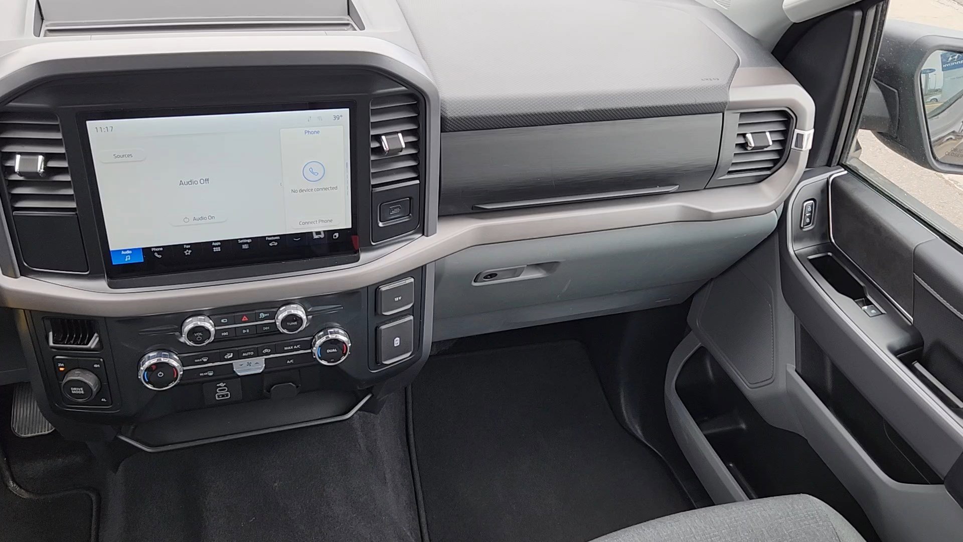 Used 2025 Ford F150 XLT w/ Equipment Group 301A Standard AWD/4WD image 6