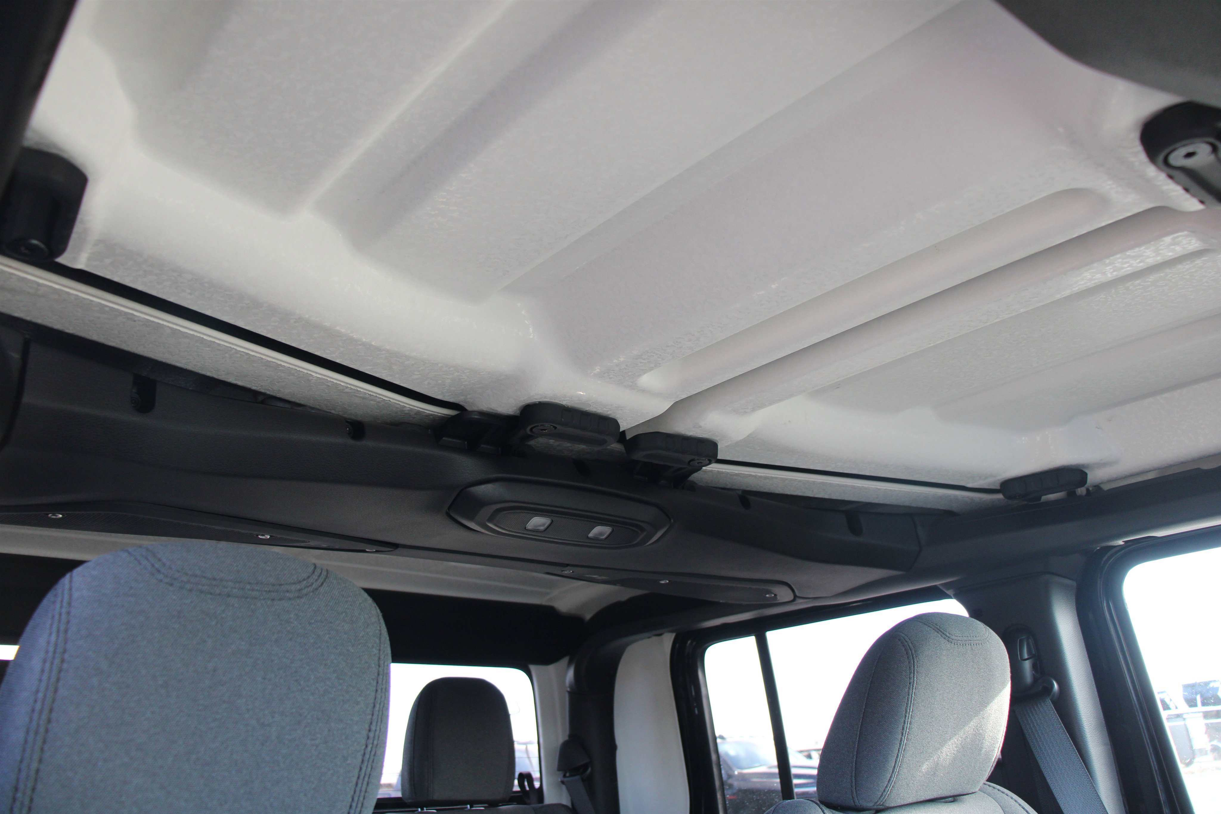 New 2026 Jeep Gladiator Sport image 27