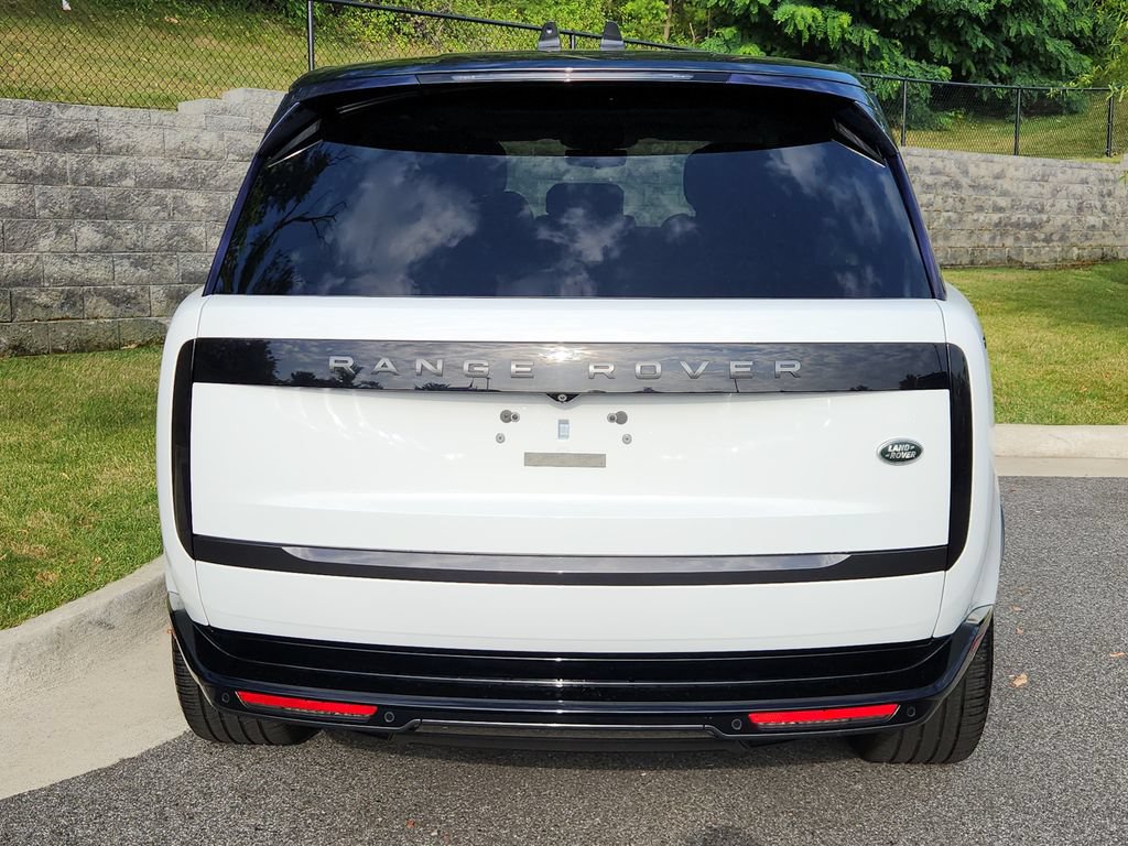 Used 2022 Land Rover Range Rover Long Wheelbase SE AWD/4WD image 7