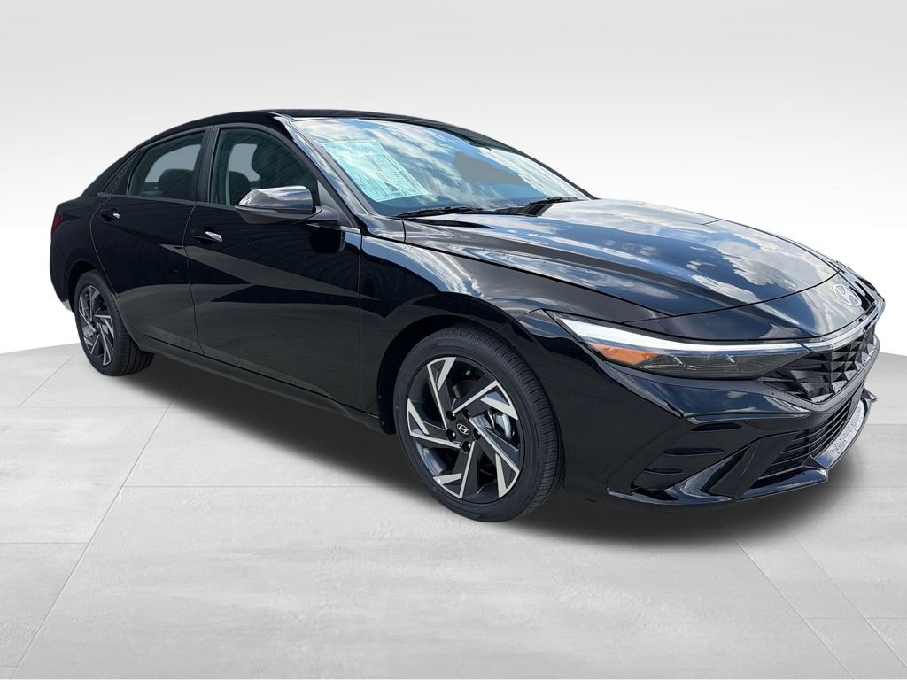 New 2026 Hyundai Elantra Limited FWD image 9