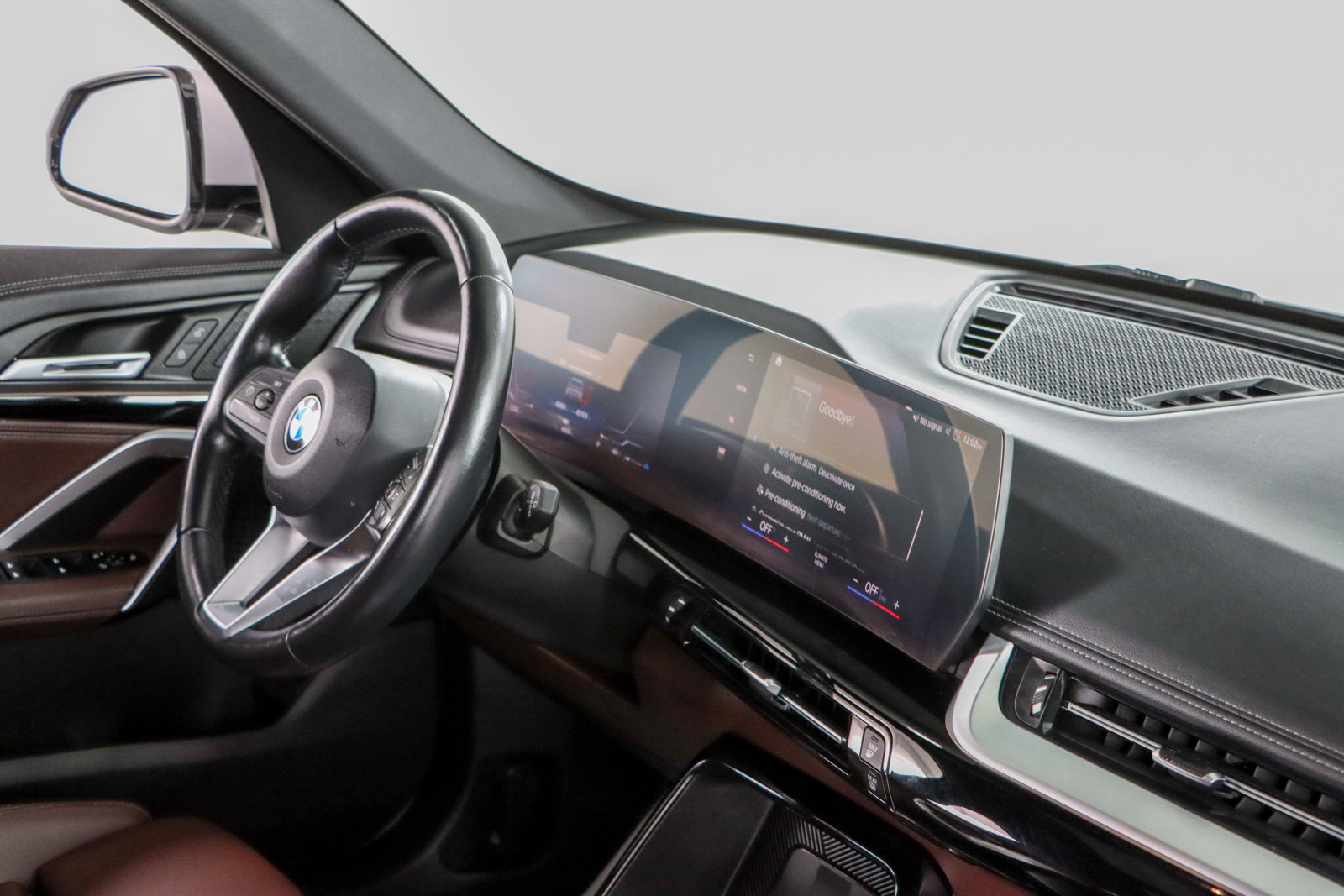 Used 2023 BMW X1 xDrive28i w/ Convenience Package AWD/4WD image 25