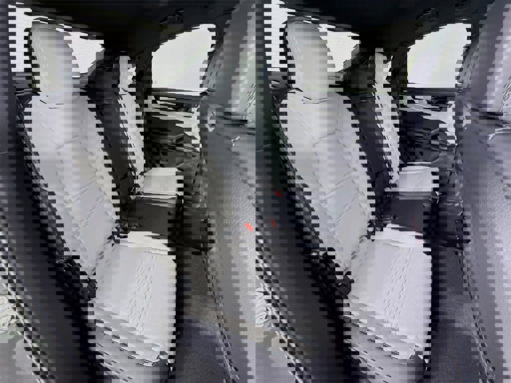 New 2026 Porsche Cayenne Coupe image 29