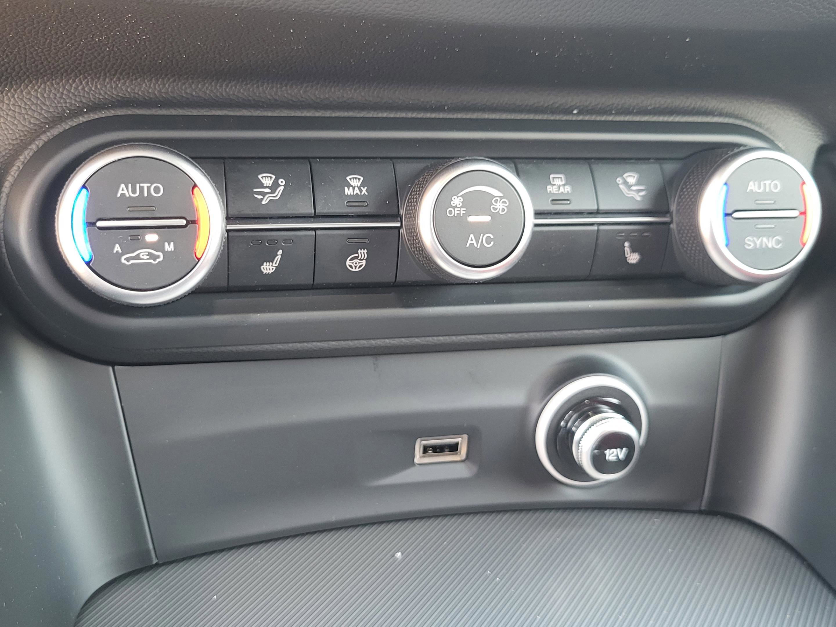 New 2026 Alfa Romeo Stelvio Sprint AWD/4WD image 57