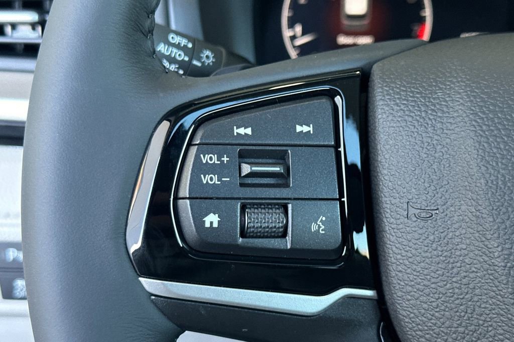 New 2026 Honda Odyssey Touring image 28