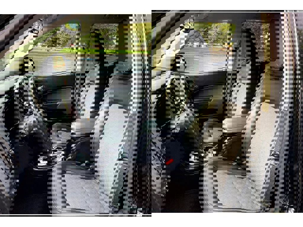 Used 2017 Chevrolet Colorado Z71 image 25