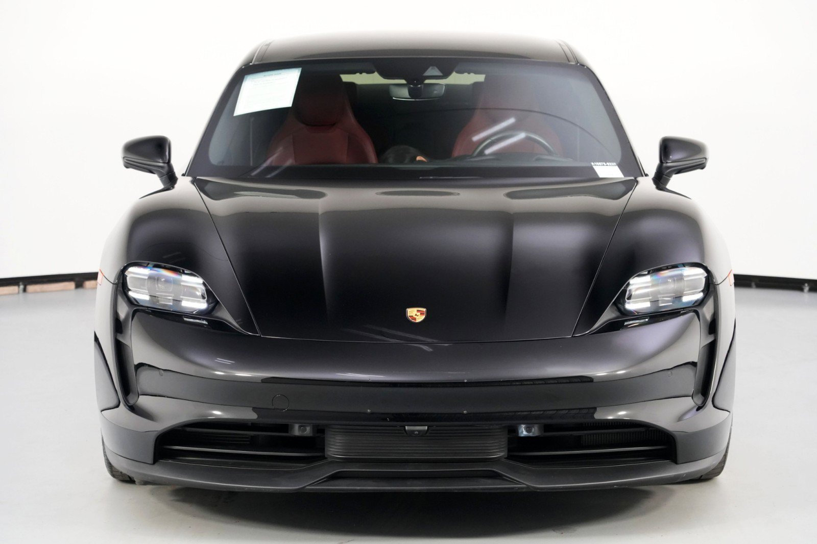 Used 2023 Porsche Taycan w/ Premium Package image 49