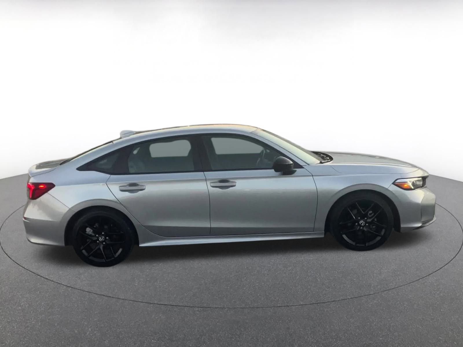 Used 2025 Honda Civic Sport image 16