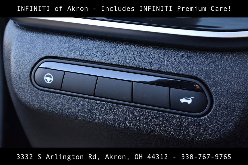 New 2026 INFINITI QX60 Luxe w/ Family Package image 17
