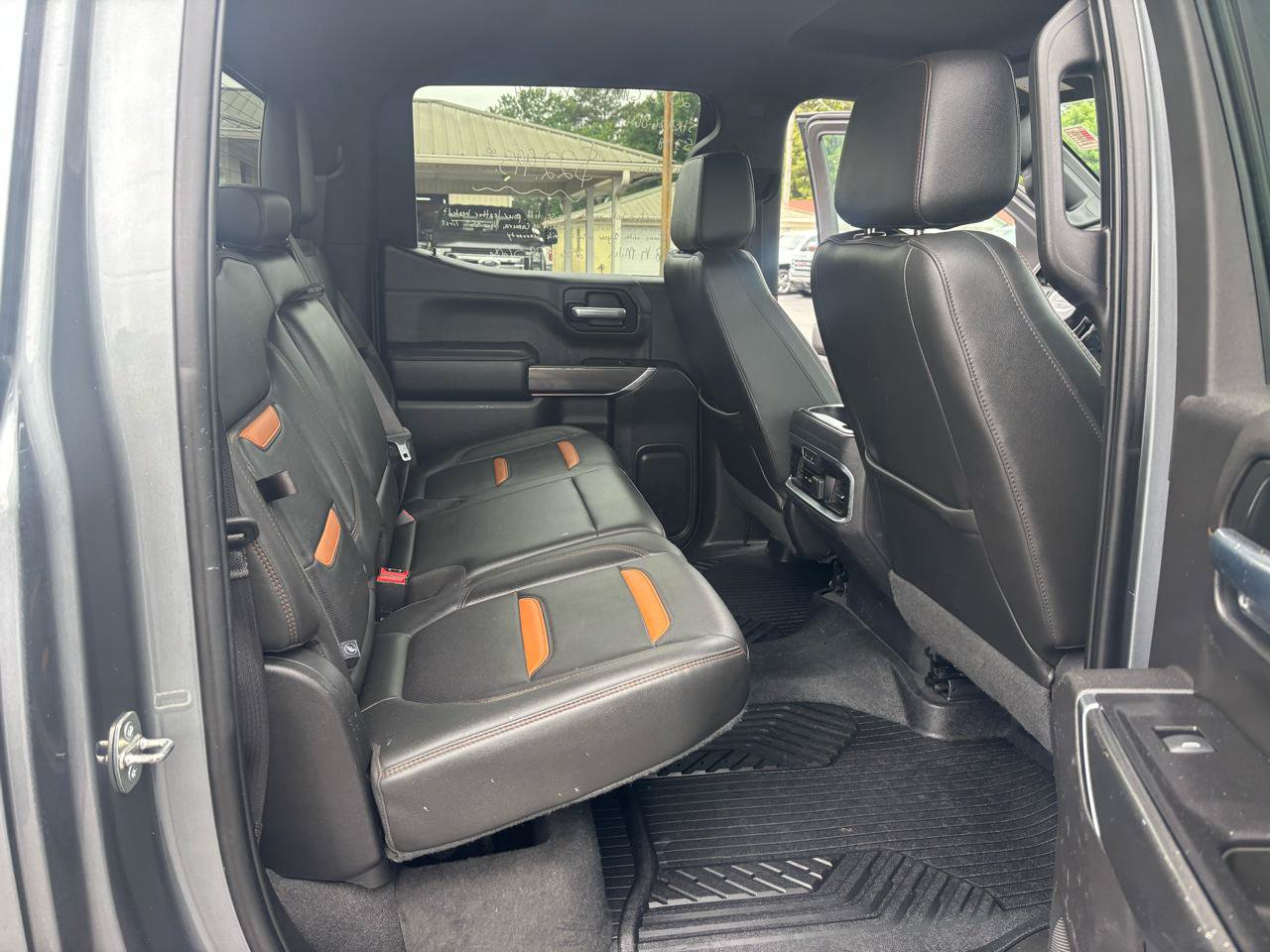 Used 2020 GMC Sierra 1500 AT4 w/ AT4 Preferred Package AWD/4WD image 13