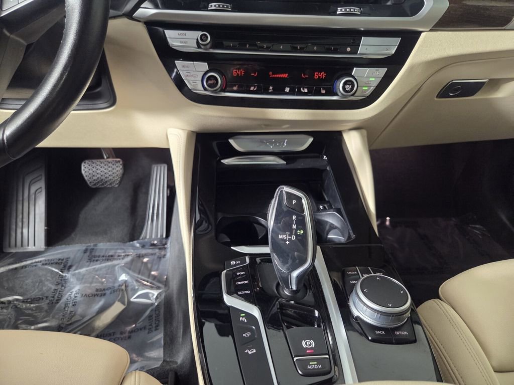 Used 2021 BMW X4 xDrive30i w/ Convenience Package AWD/4WD image 13