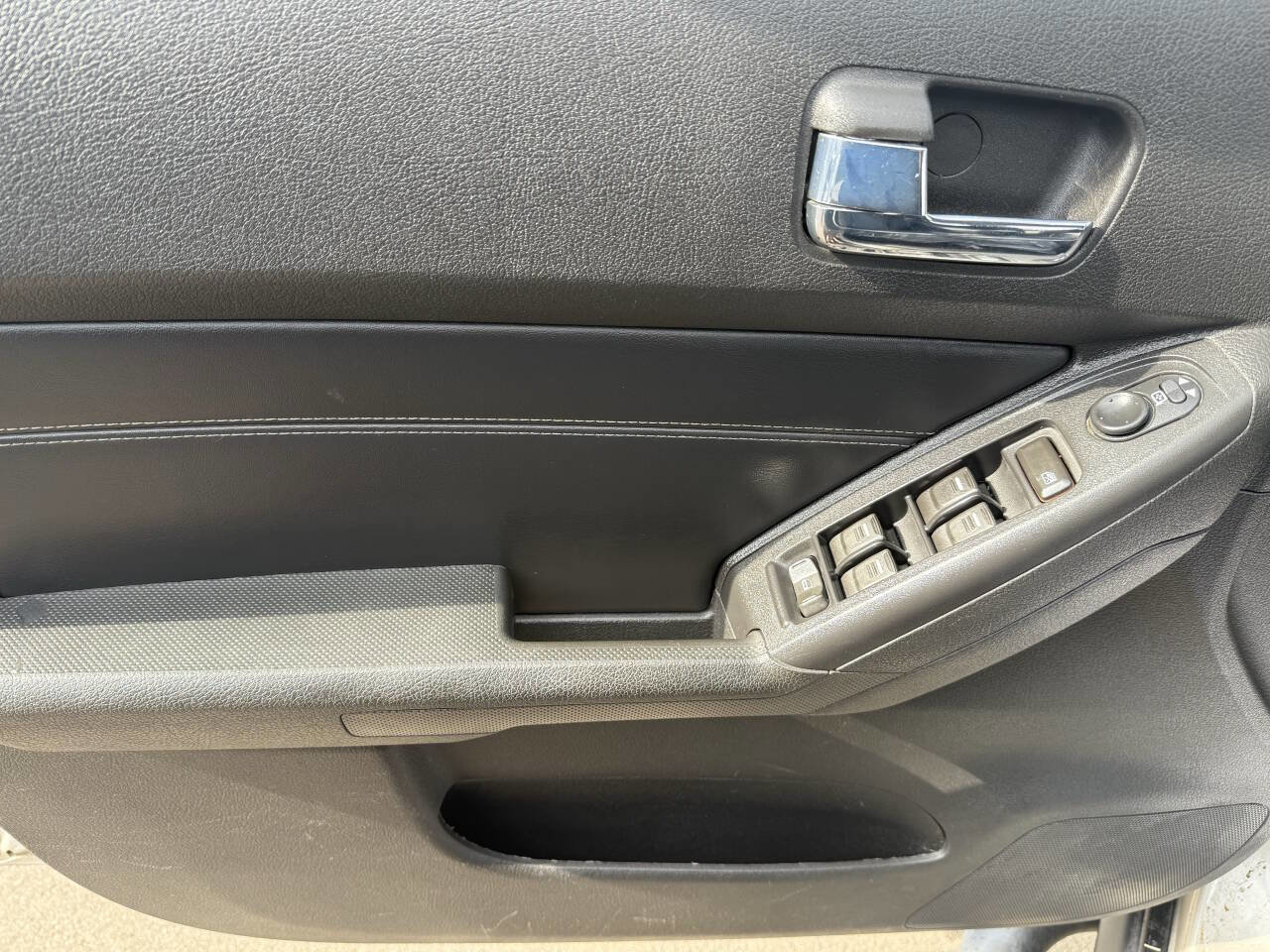 Used 2008 HUMMER H3 image 7