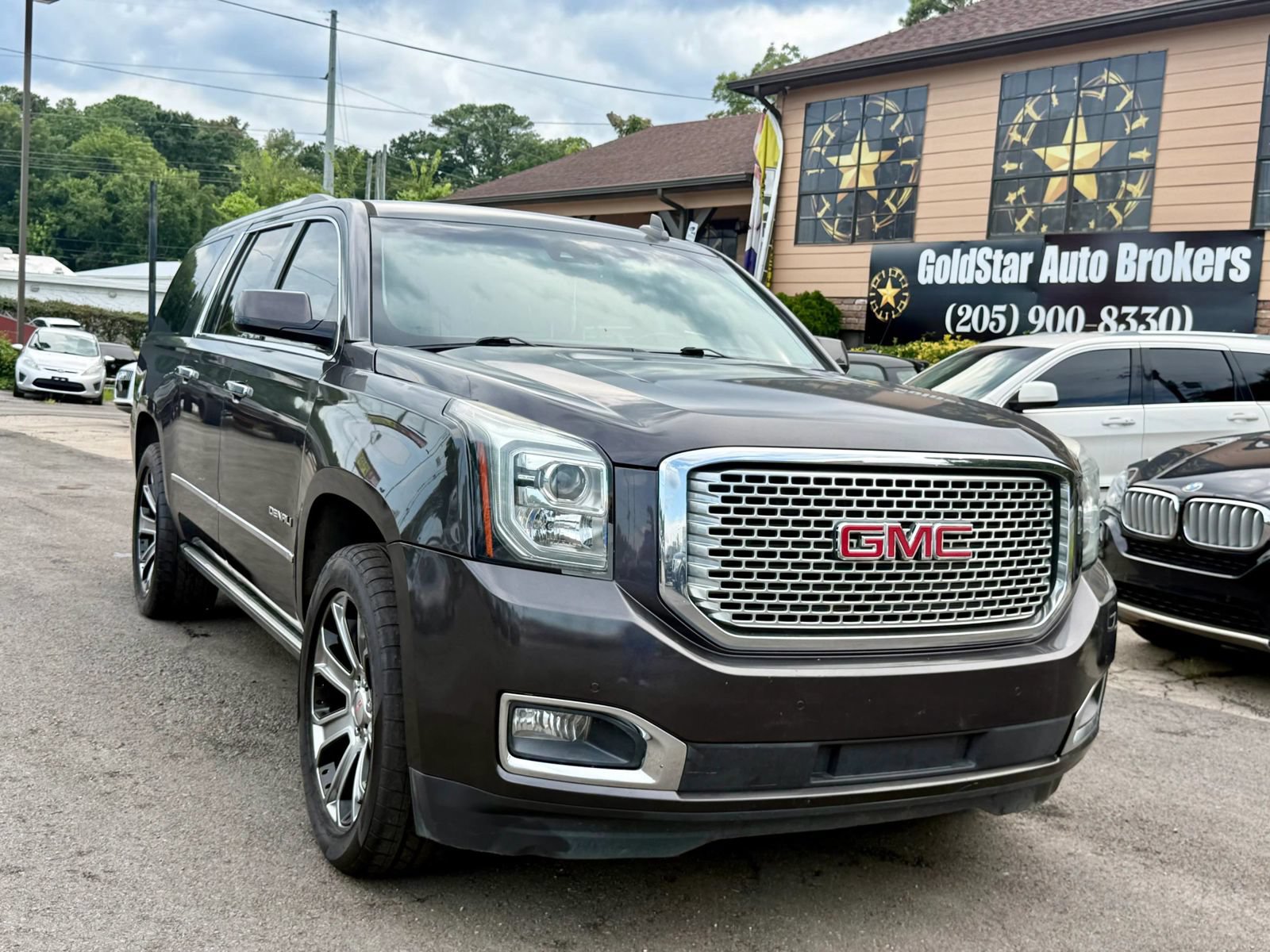 Used 2017 GMC Yukon XL Denali