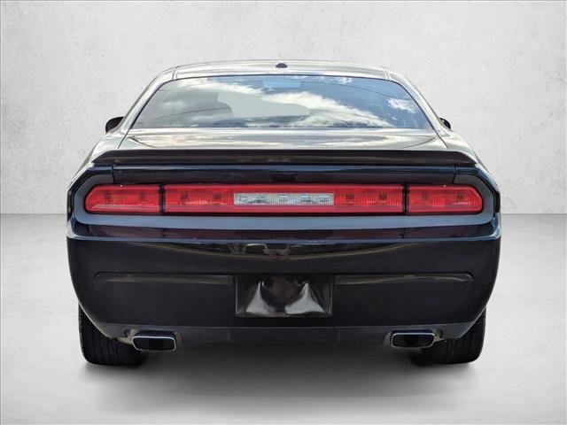 Used 2013 Dodge Challenger R/T RWD image 6