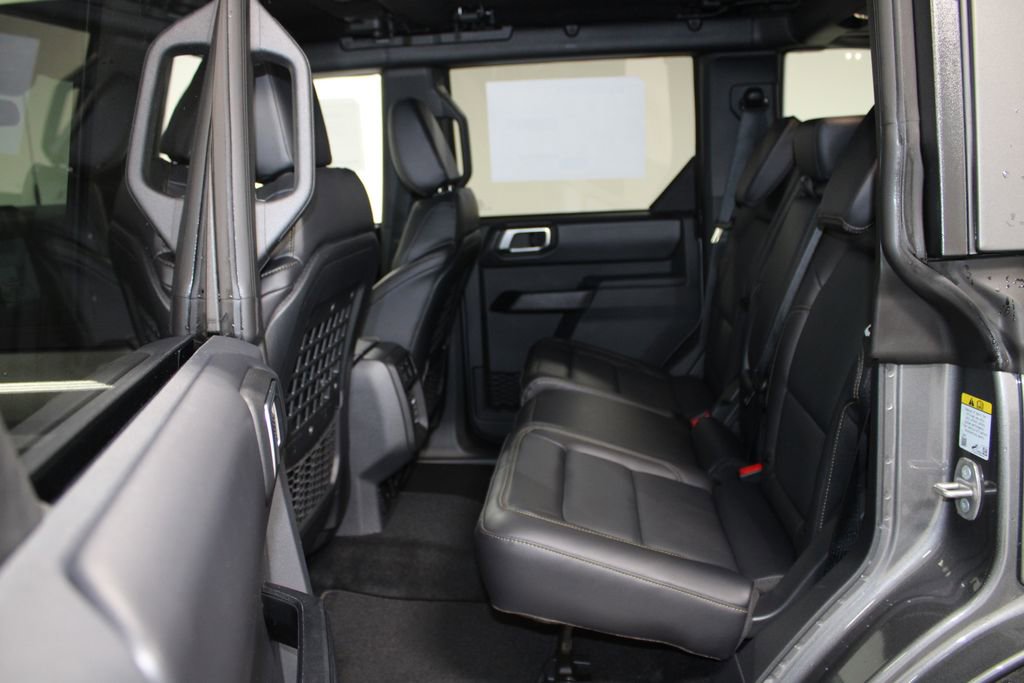 New 2025 Ford Bronco Badlands w/ Sasquatch Package image 23