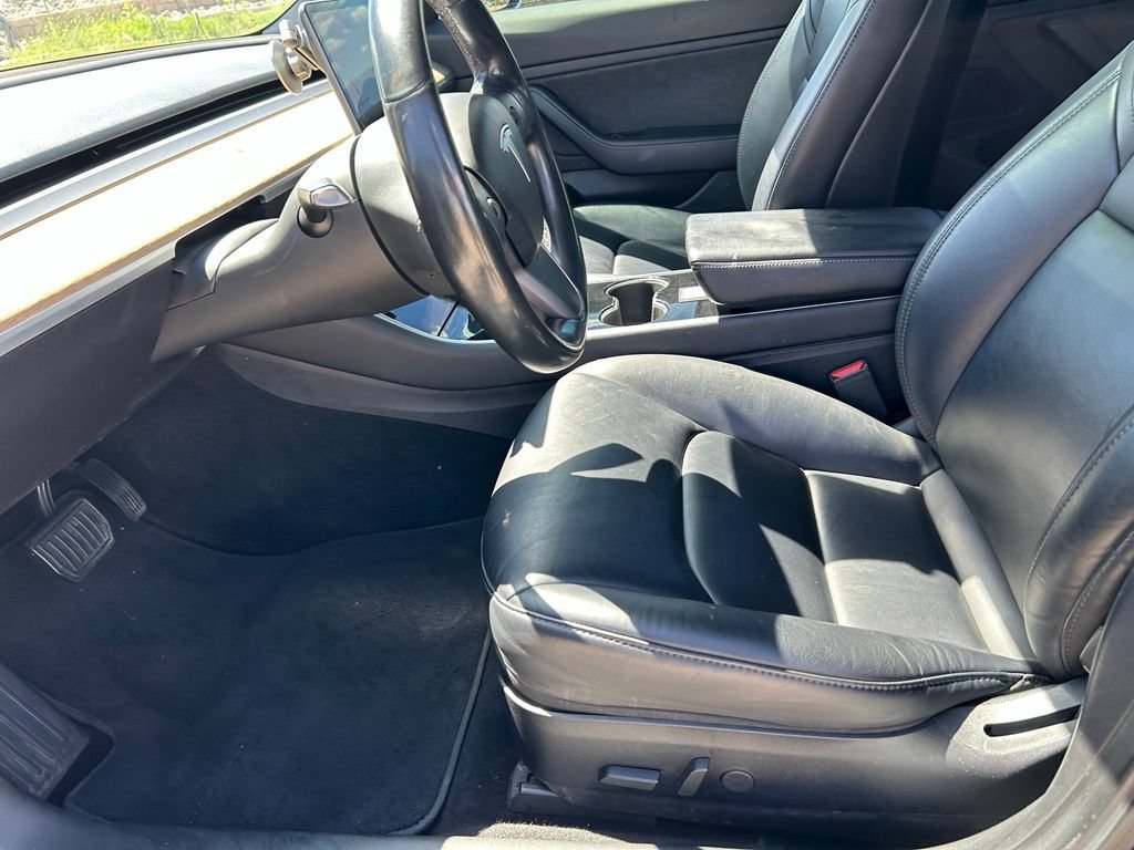Used 2019 Tesla Model 3 Mid Range RWD image 19