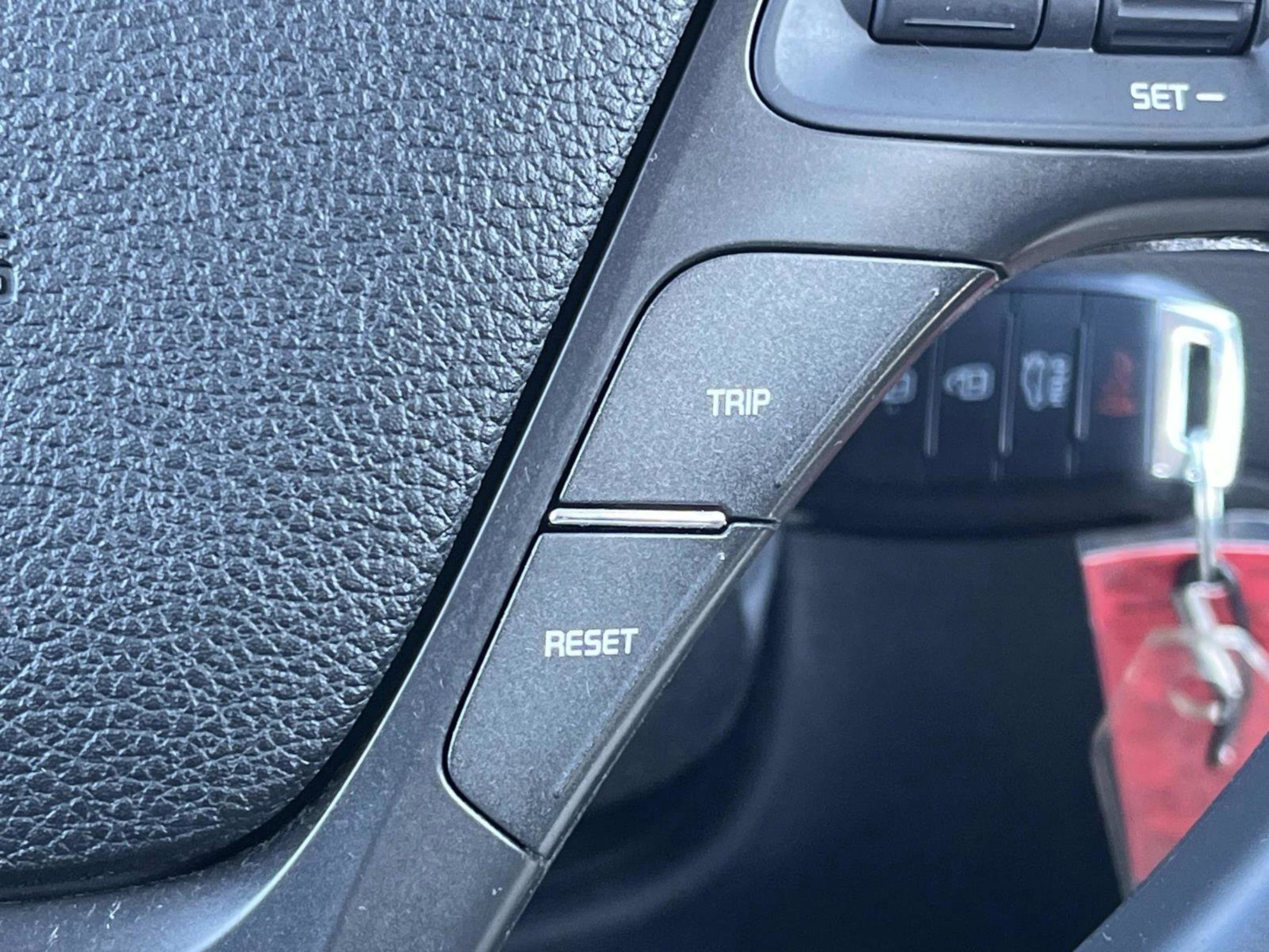 Used 2018 Kia Forte LX image 31