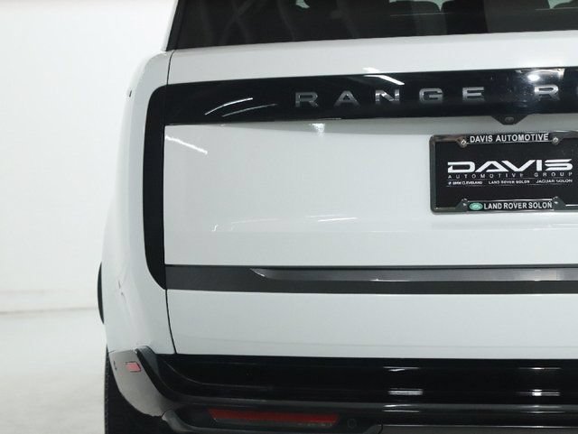 Used 2025 Land Rover Range Rover SE AWD/4WD image 43
