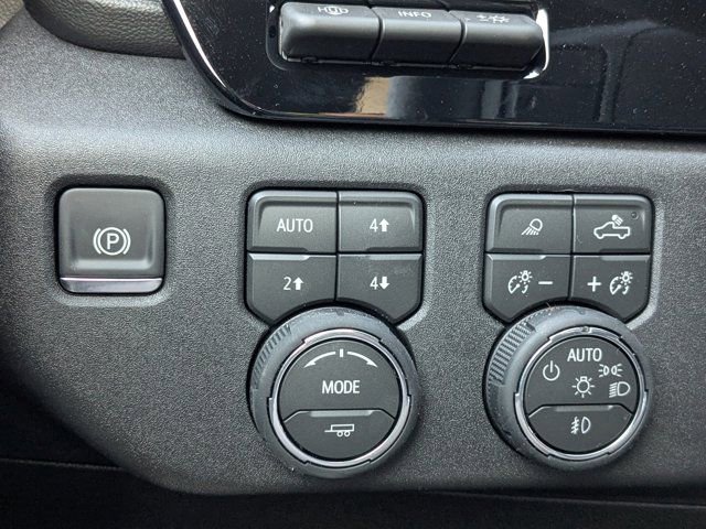 New 2026 Chevrolet Silverado 3500 High Country w/ High Country Premium Package image 25