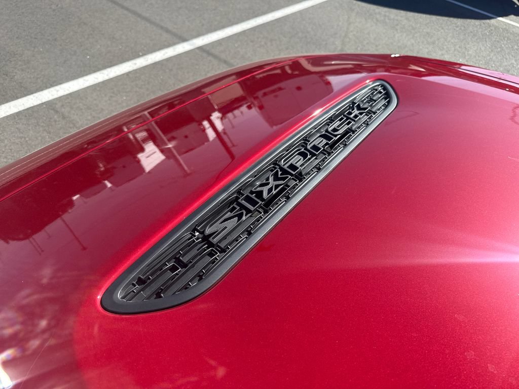 New 2026 Dodge Charger R/T AWD/4WD image 9