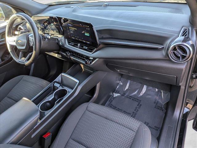 Used 2025 Chevrolet Equinox LT FWD image 22