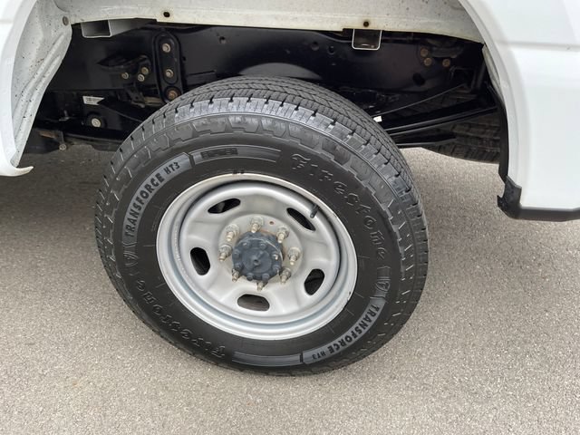 Used 2023 Ford F250 XL w/ Snow Plow/Camper Package AWD/4WD image 32