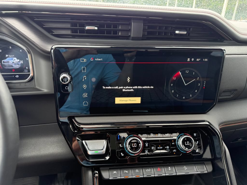 Used 2025 GMC Sierra 1500 AT4 w/ AT4 Premium Package AWD/4WD image 10