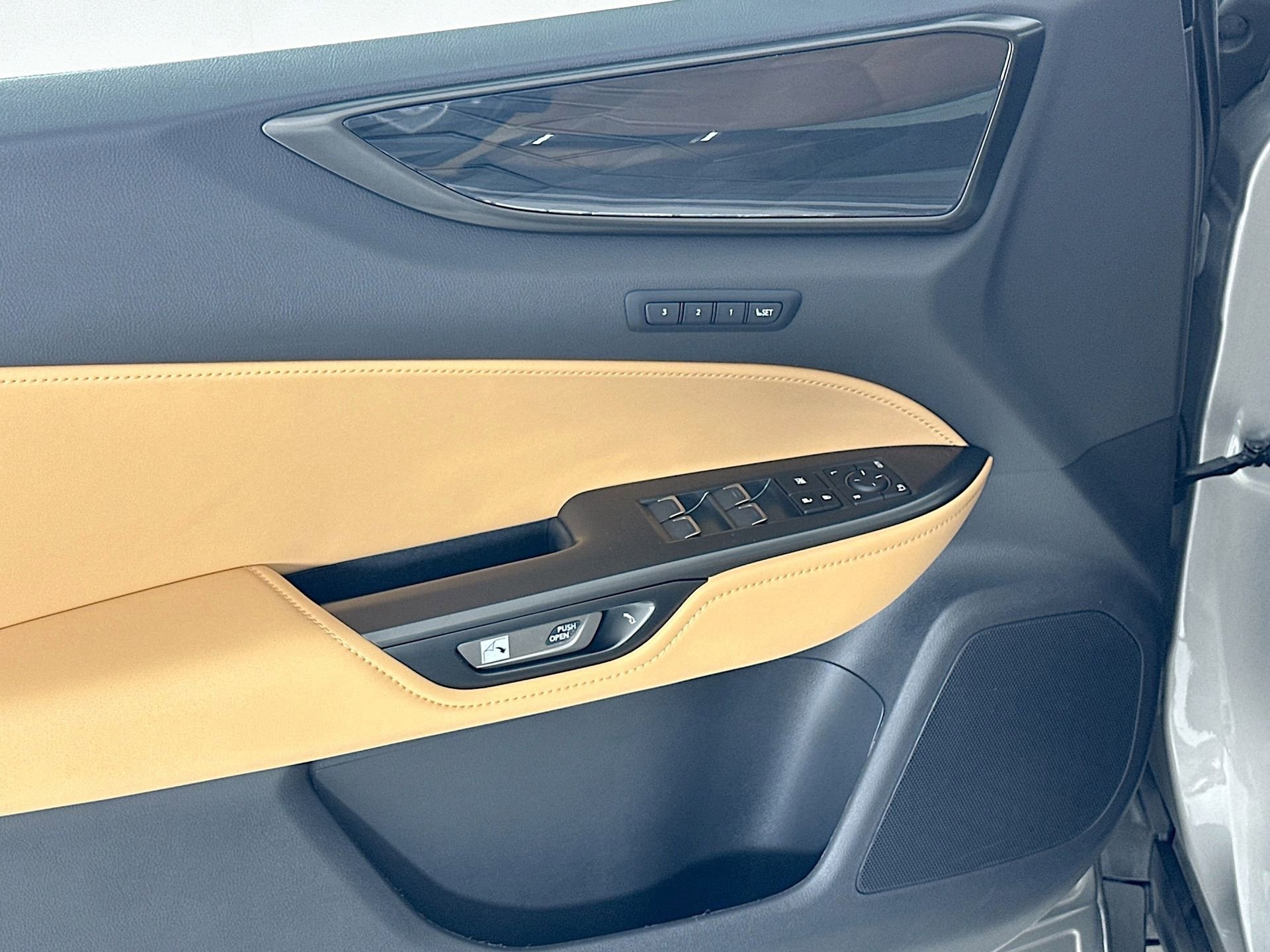 Used 2024 Lexus NX 350 AWD image 19