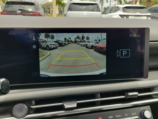 Certified 2026 Hyundai Tucson SE FWD image 25