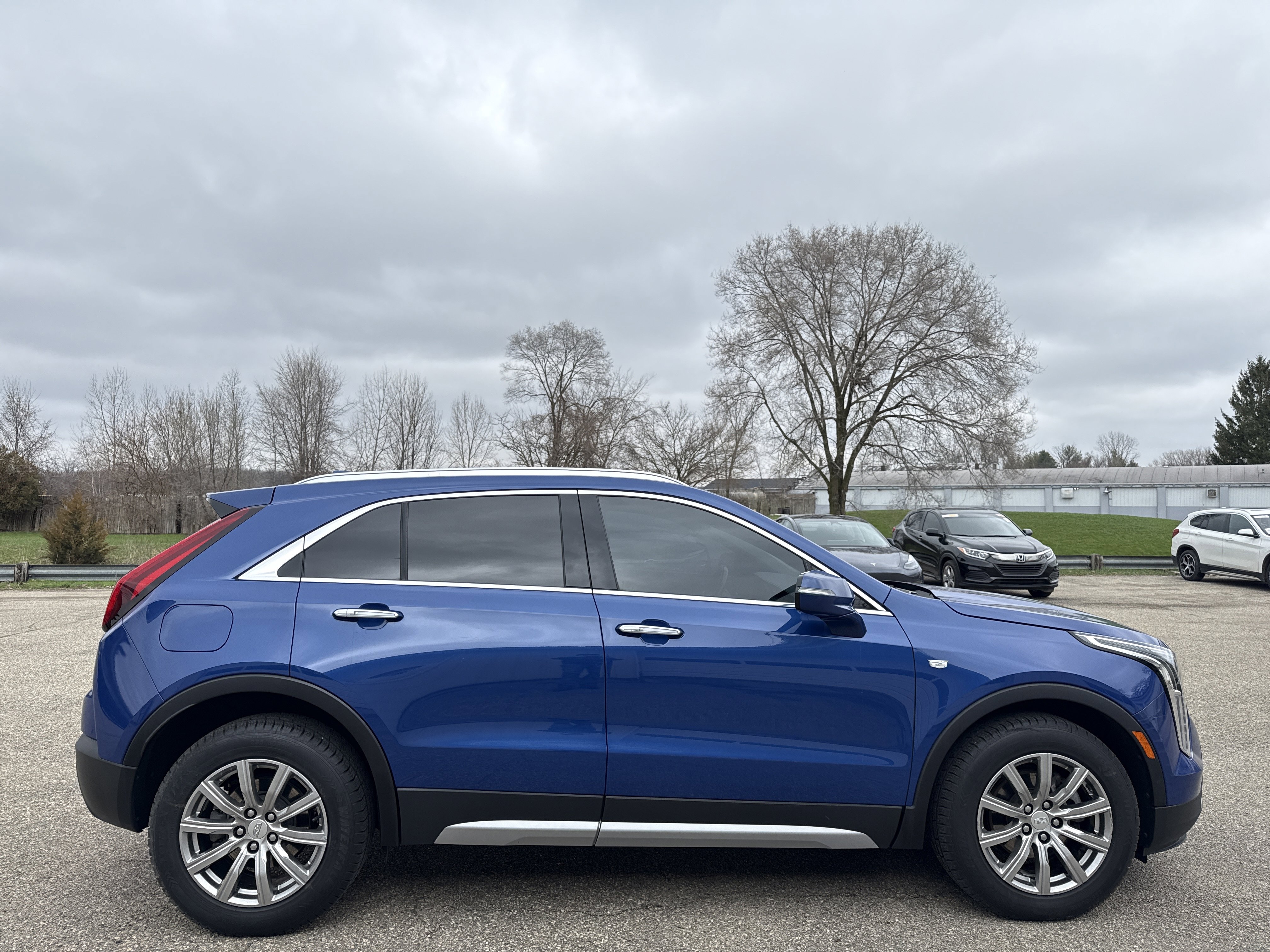 Used 2023 Cadillac XT4 Premium Luxury w/ Cold Weather Package image 2