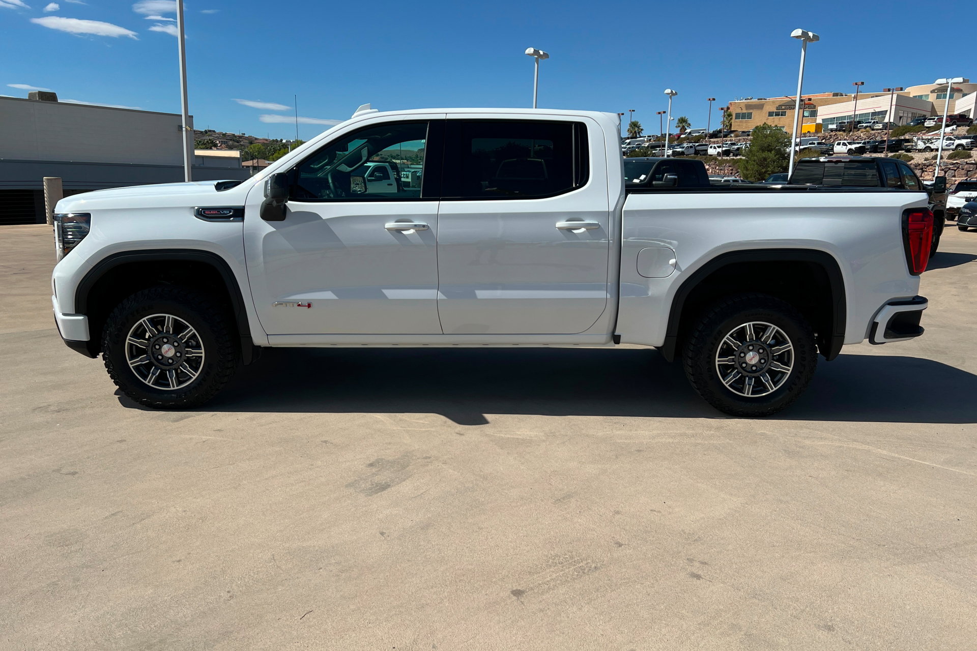 Used 2026 GMC Sierra 1500 AT4 AWD/4WD image 2