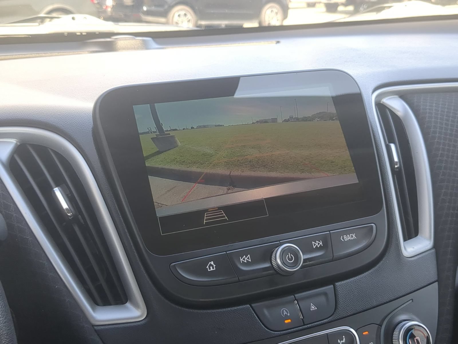 Used 2024 Chevrolet Malibu LT FWD image 23