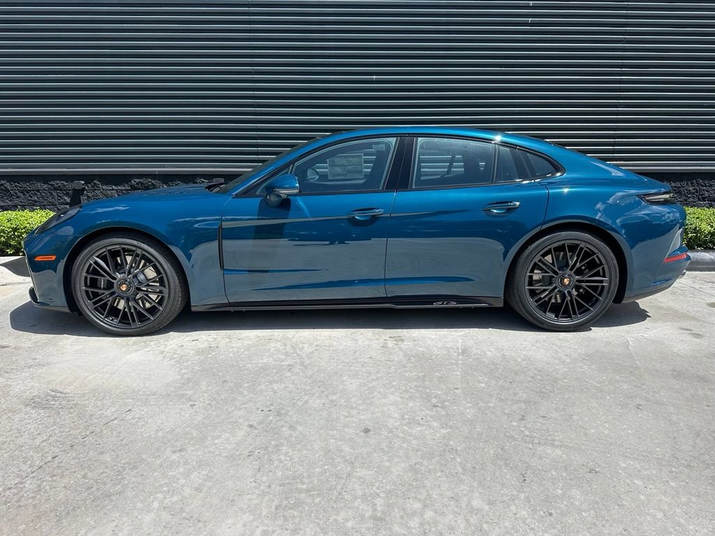New 2026 Porsche Panamera GTS AWD/4WD image 2