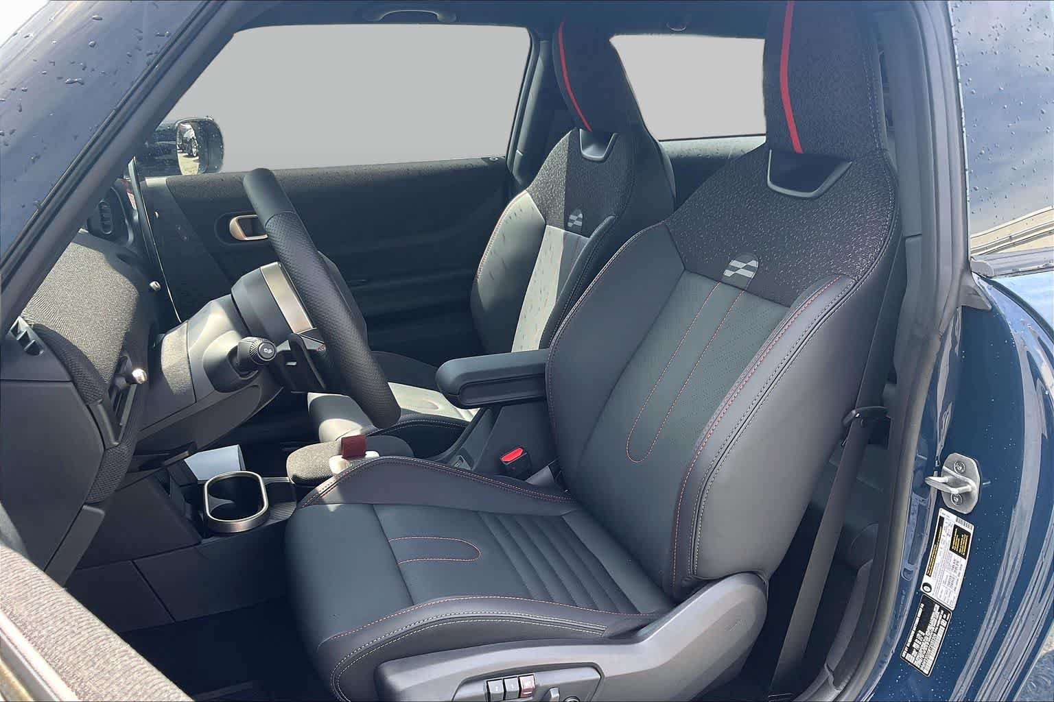 Used 2026 MINI Cooper S FWD image 7