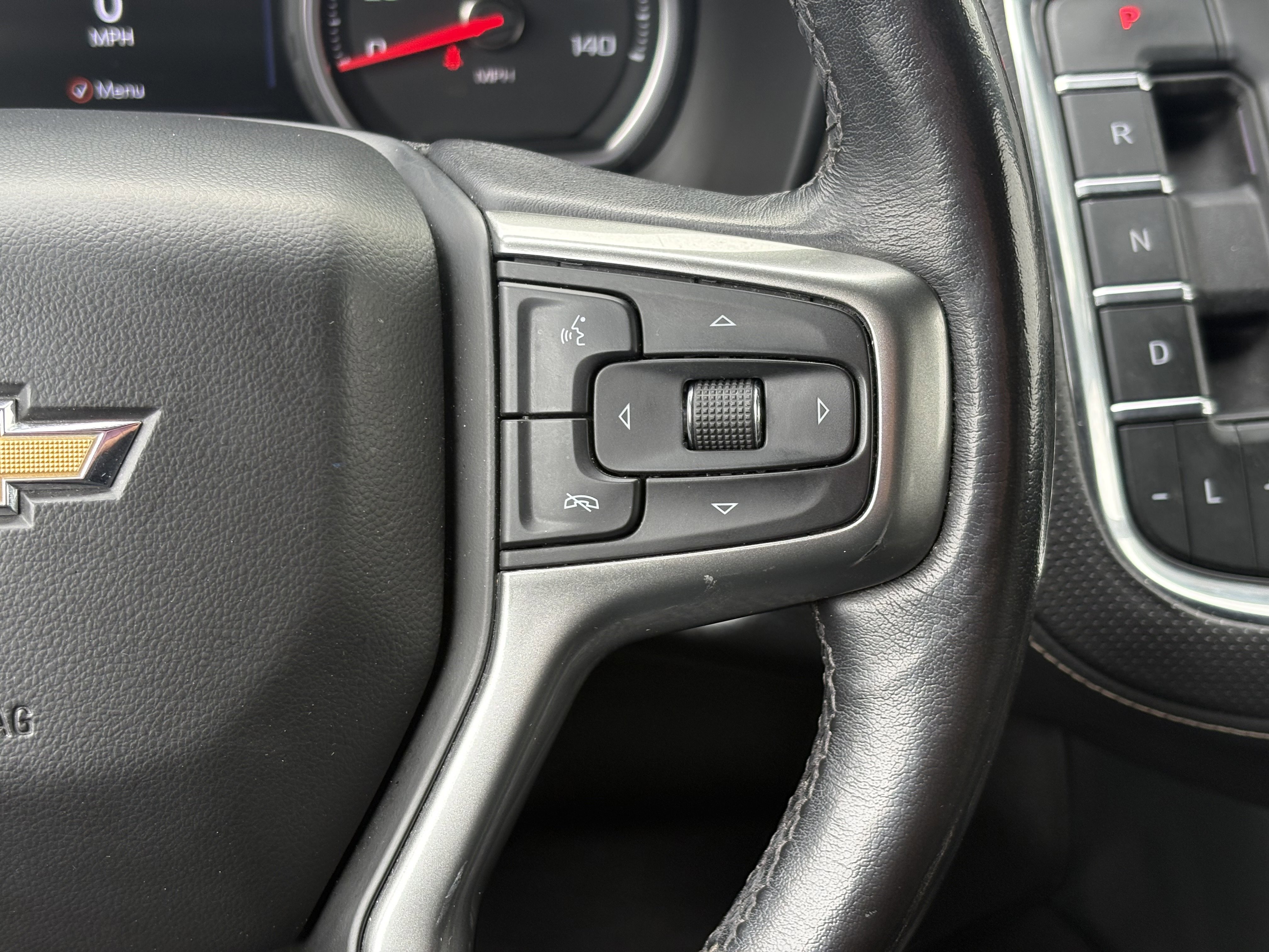 Used 2021 Chevrolet Tahoe Premier w/ Premium Package AWD/4WD image 19