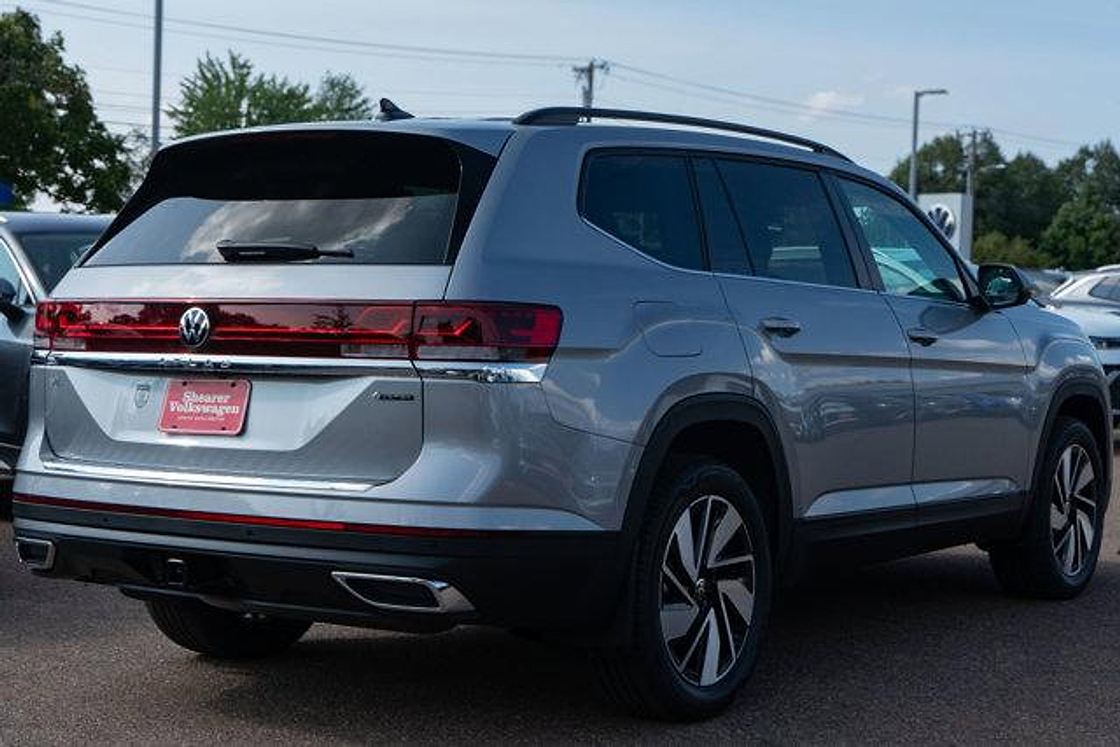 New 2026 Volkswagen Atlas SE image 6