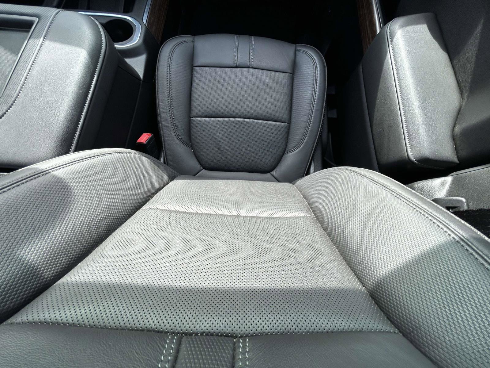 Used 2020 Chevrolet Silverado 2500 High Country w/ Z71 Off-Road Package image 15