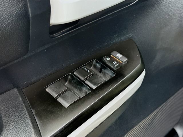 Used 2018 Toyota Tundra 4x4 Double Cab image 17