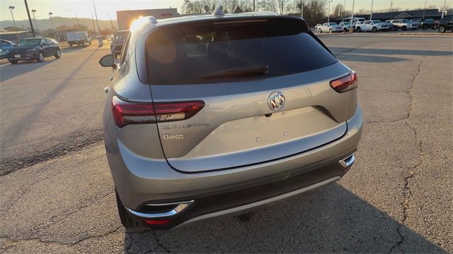 Used 2023 Buick Envision Essence image 38