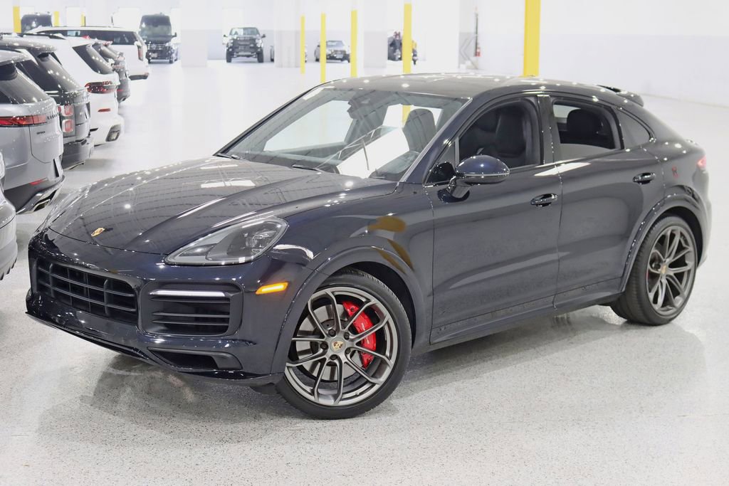 Used 2023 Porsche Cayenne GTS image 7