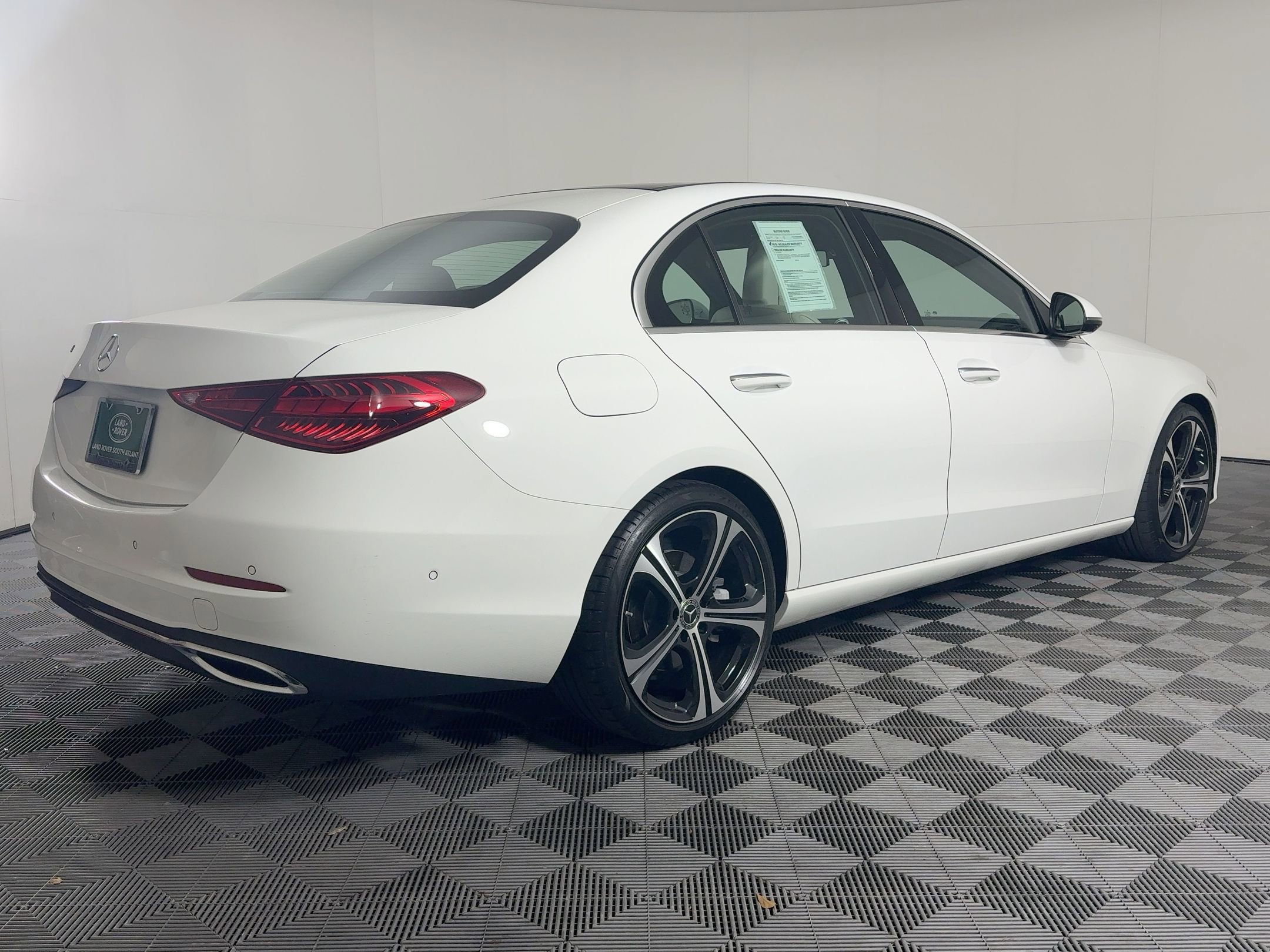 Used 2023 Mercedes-Benz C 300 C 300 image 8