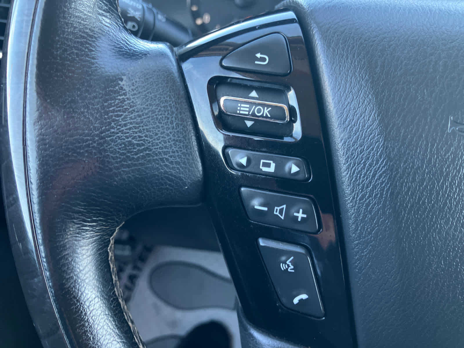 Used 2020 INFINITI QX80 Luxe w/ Proassist Package image 18