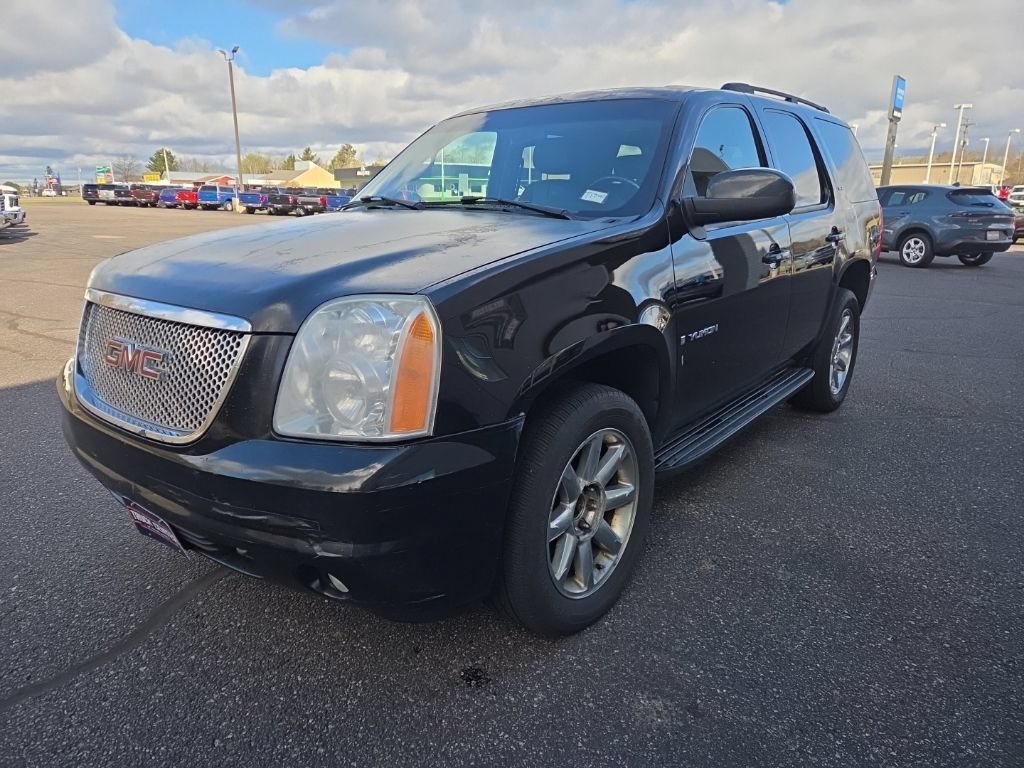 Used 2008 GMC Yukon SLT w/ SLT Preferred Equipment Group AWD/4WD image 7